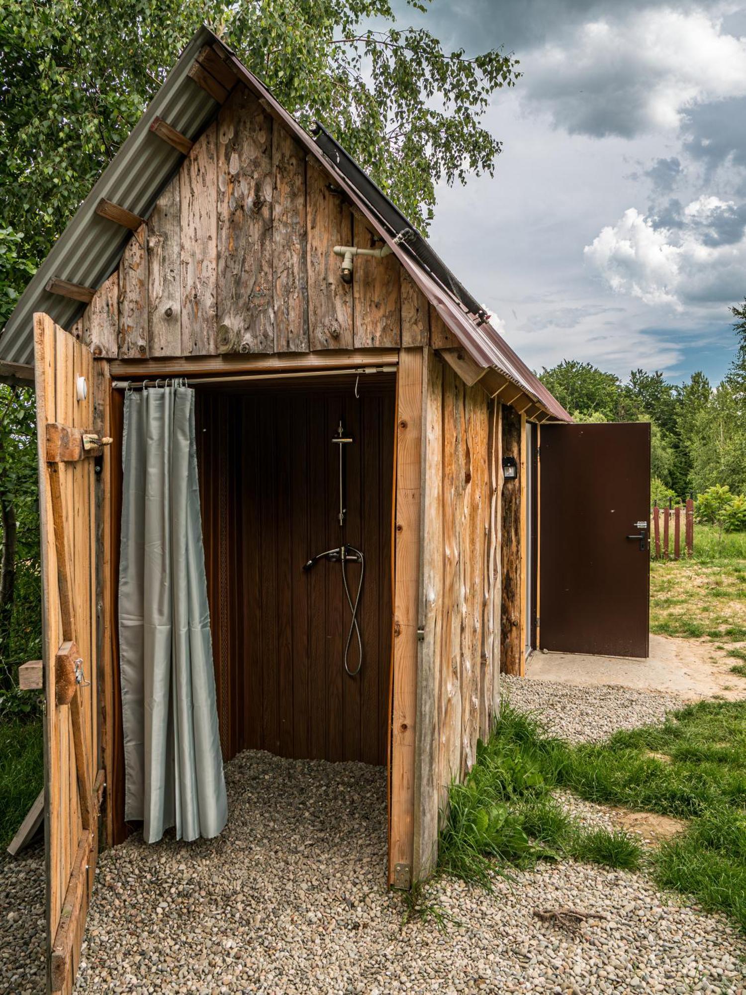 Fort Wapiti Hotel Zalasowa Екстериор снимка
